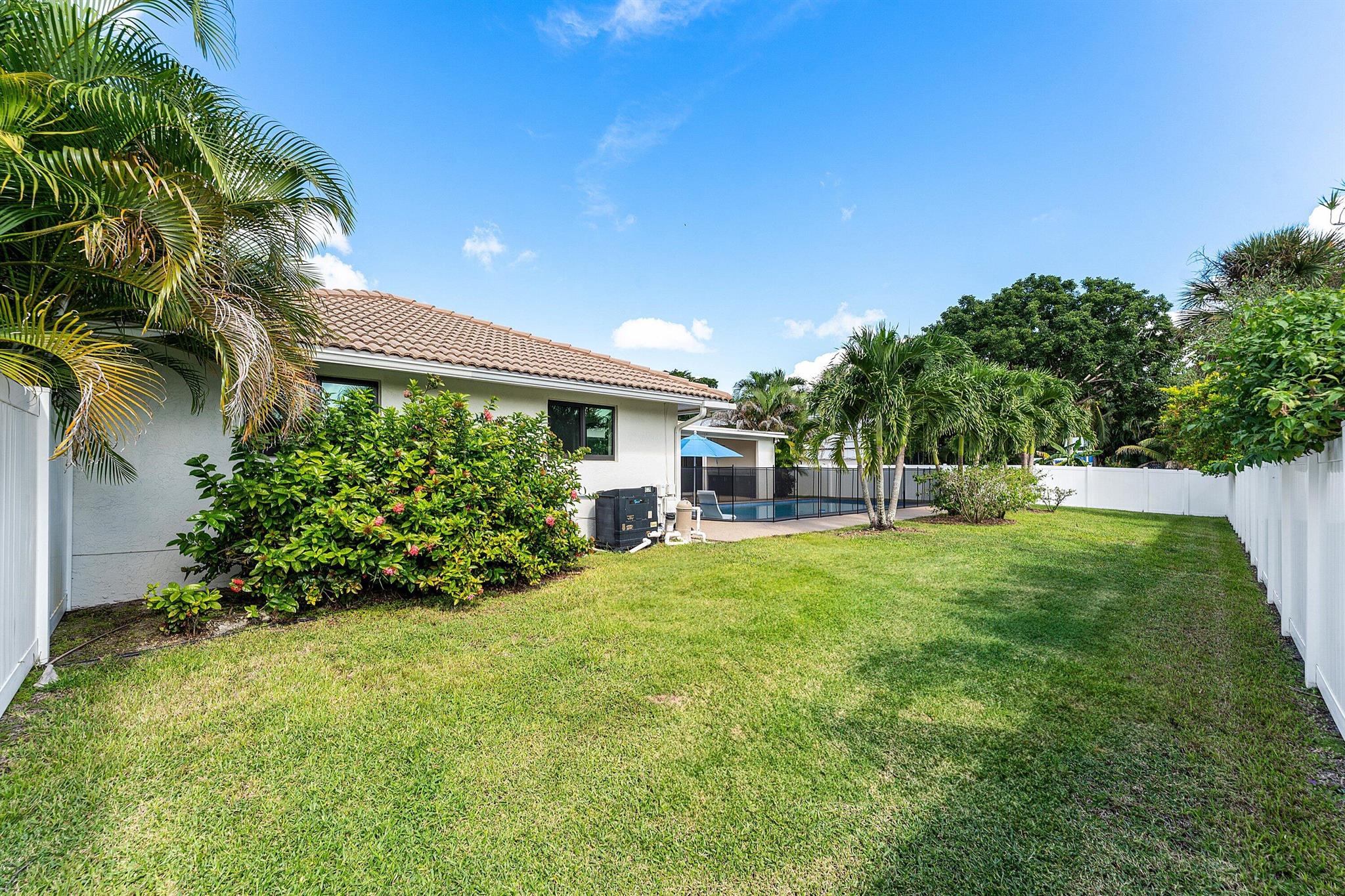 ESTANCIA - Residential