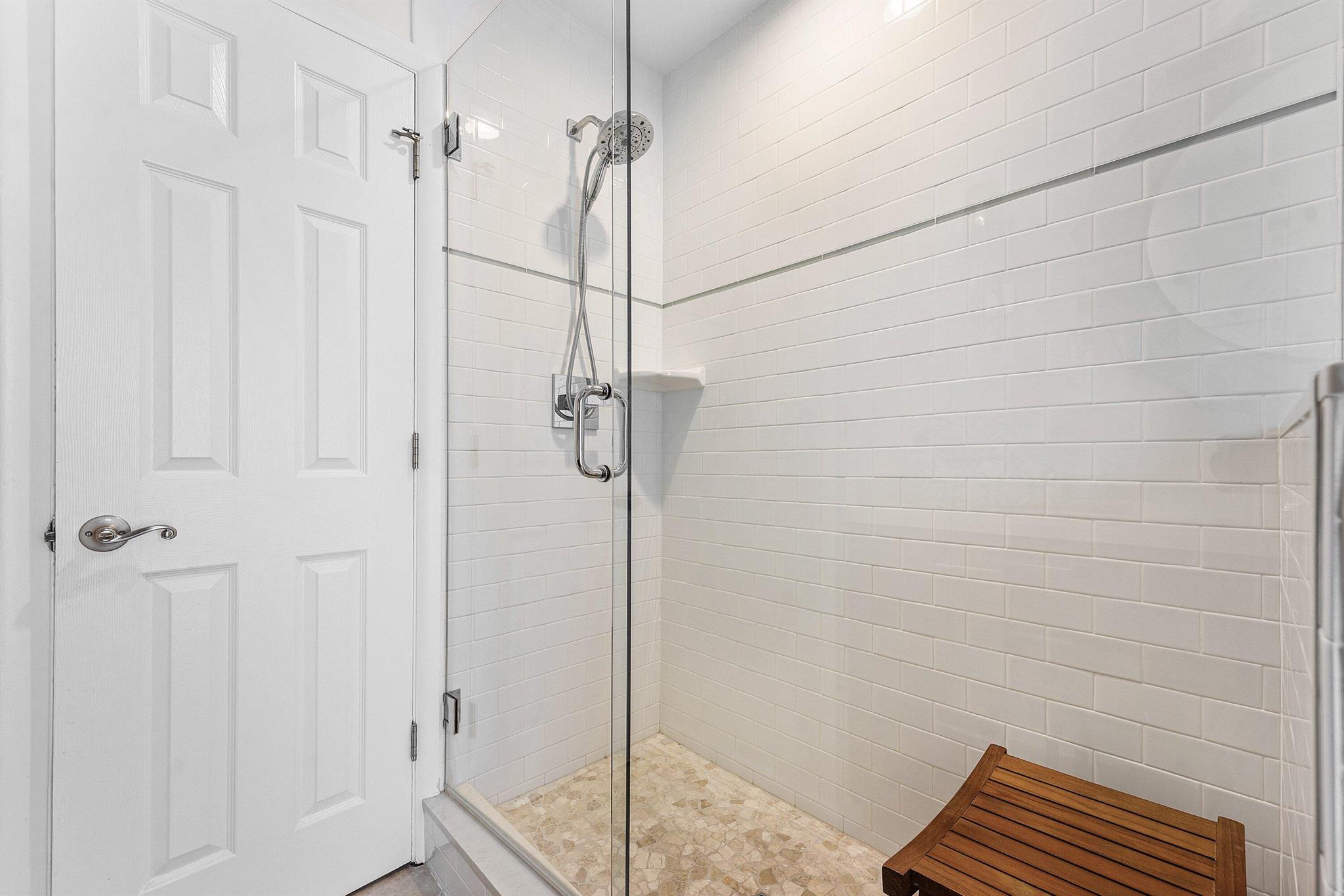 ESTANCIA - Residential