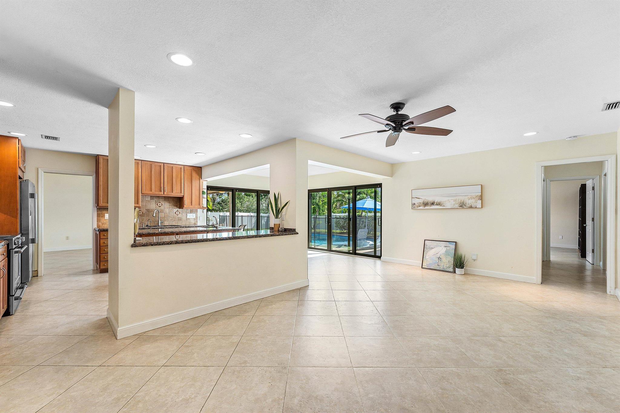 ESTANCIA - Residential