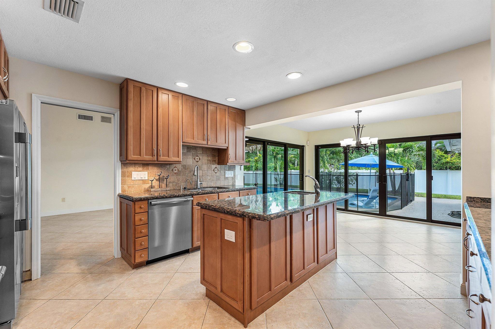 ESTANCIA - Residential