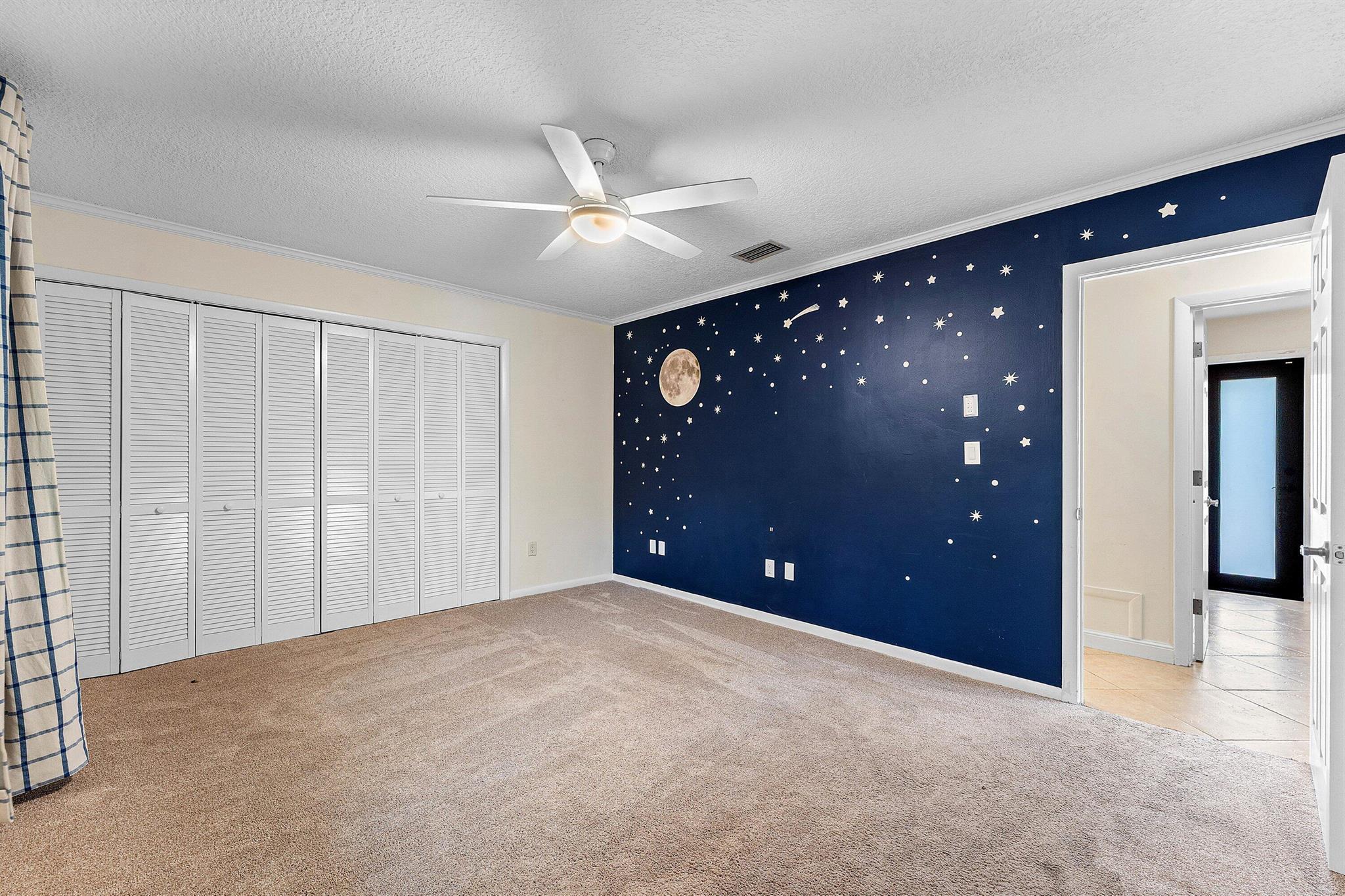 ESTANCIA - Residential