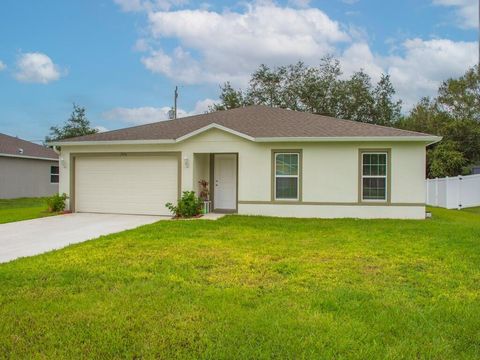 Photo of 7976 105th Avenue W, Vero Beach, FL 32967 (MLS # R11136659) Photo of 7976 105th Avenue W, Vero Beach, FL 32967 (MLS # R11136659)