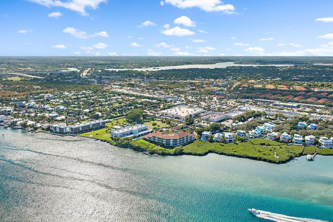 TEQUESTA COVE CONDO - Residential