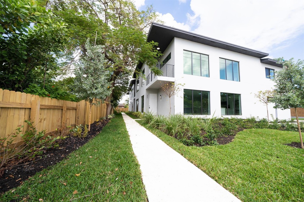 Prospect Gardens 22-26 B - Residential Lease