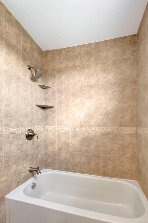 GOLF CLUB EST - Residential