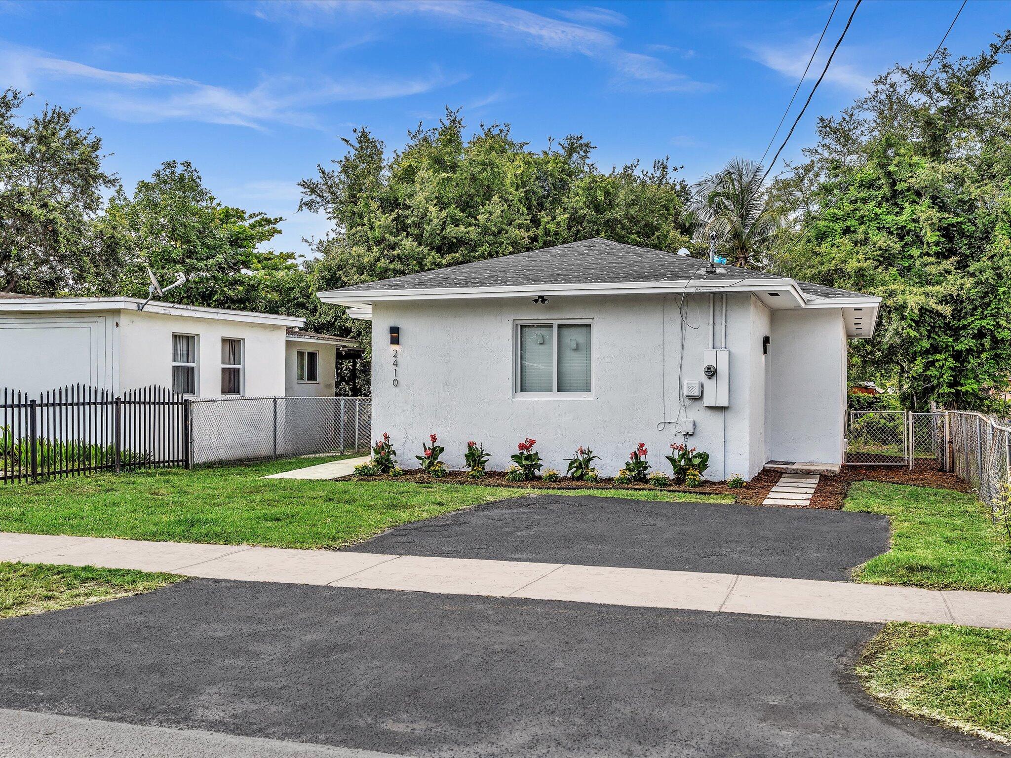 SMITH TERRACE SEC TWO - Residential