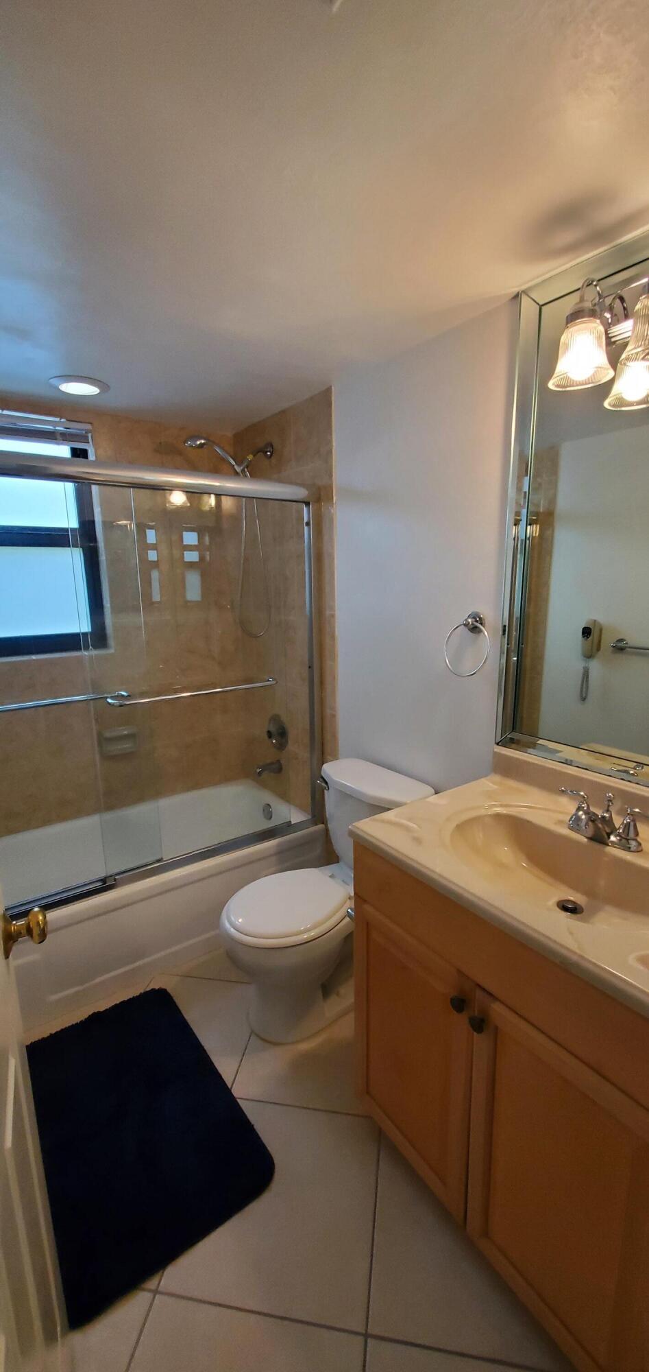PALM LAKES CONDO - Residential