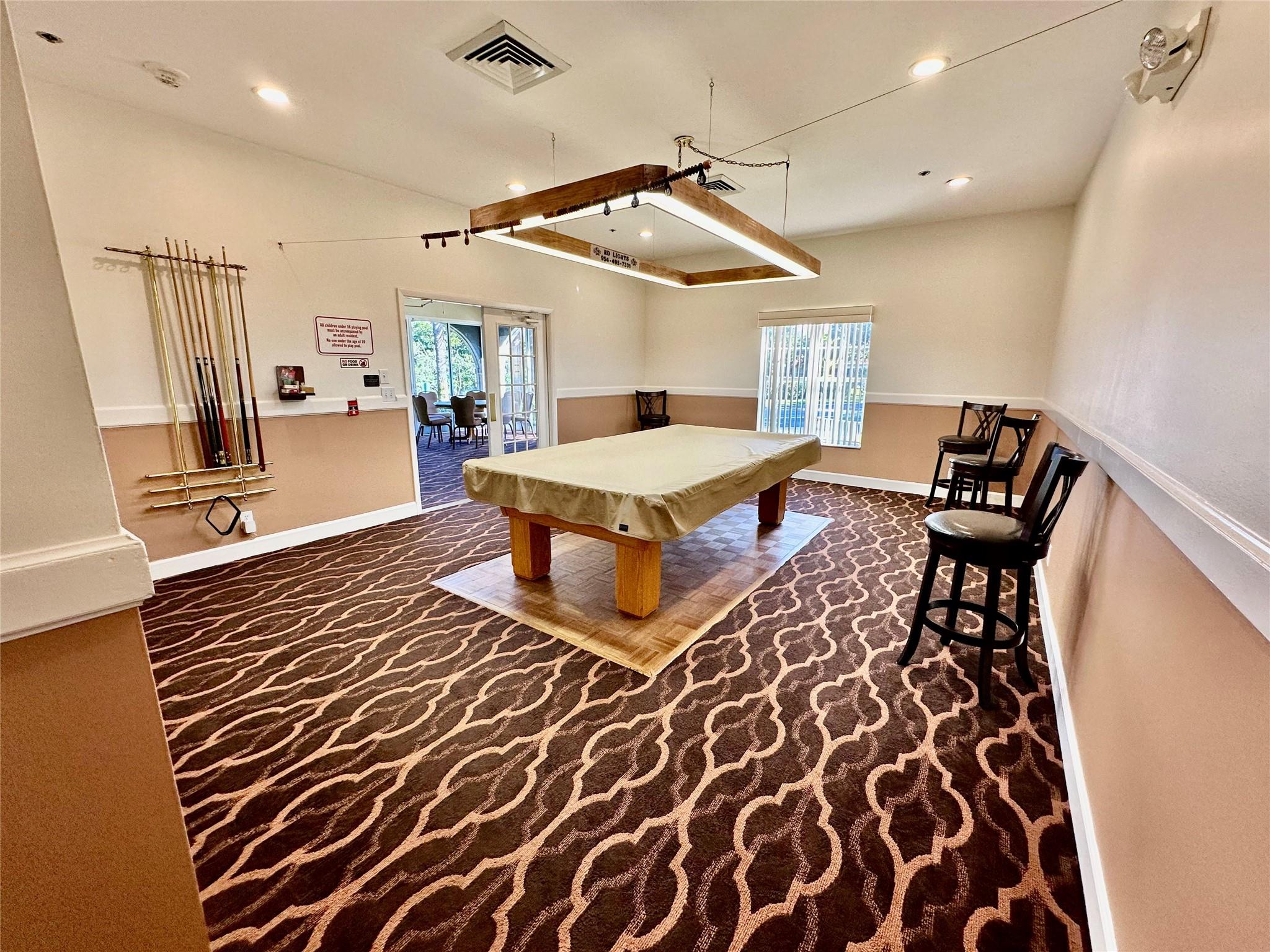 EMERALD POINTE - Residential