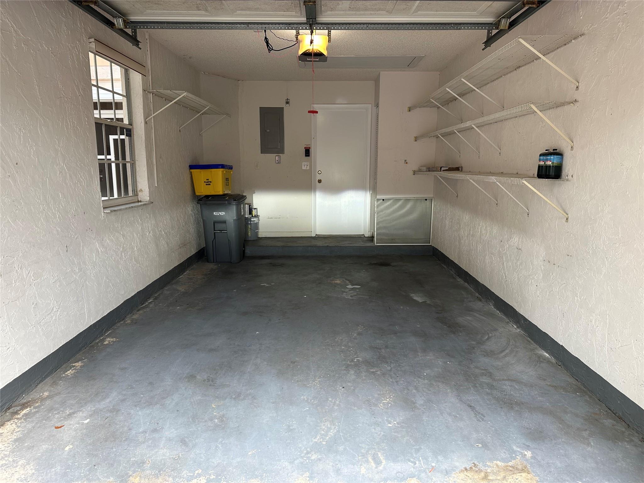 EMERALD POINTE - Residential