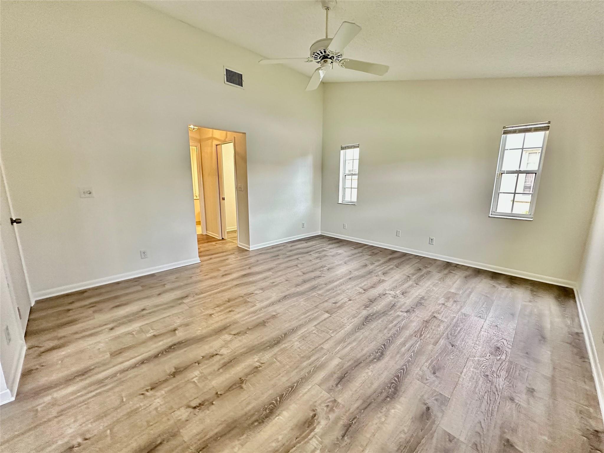 EMERALD POINTE - Residential