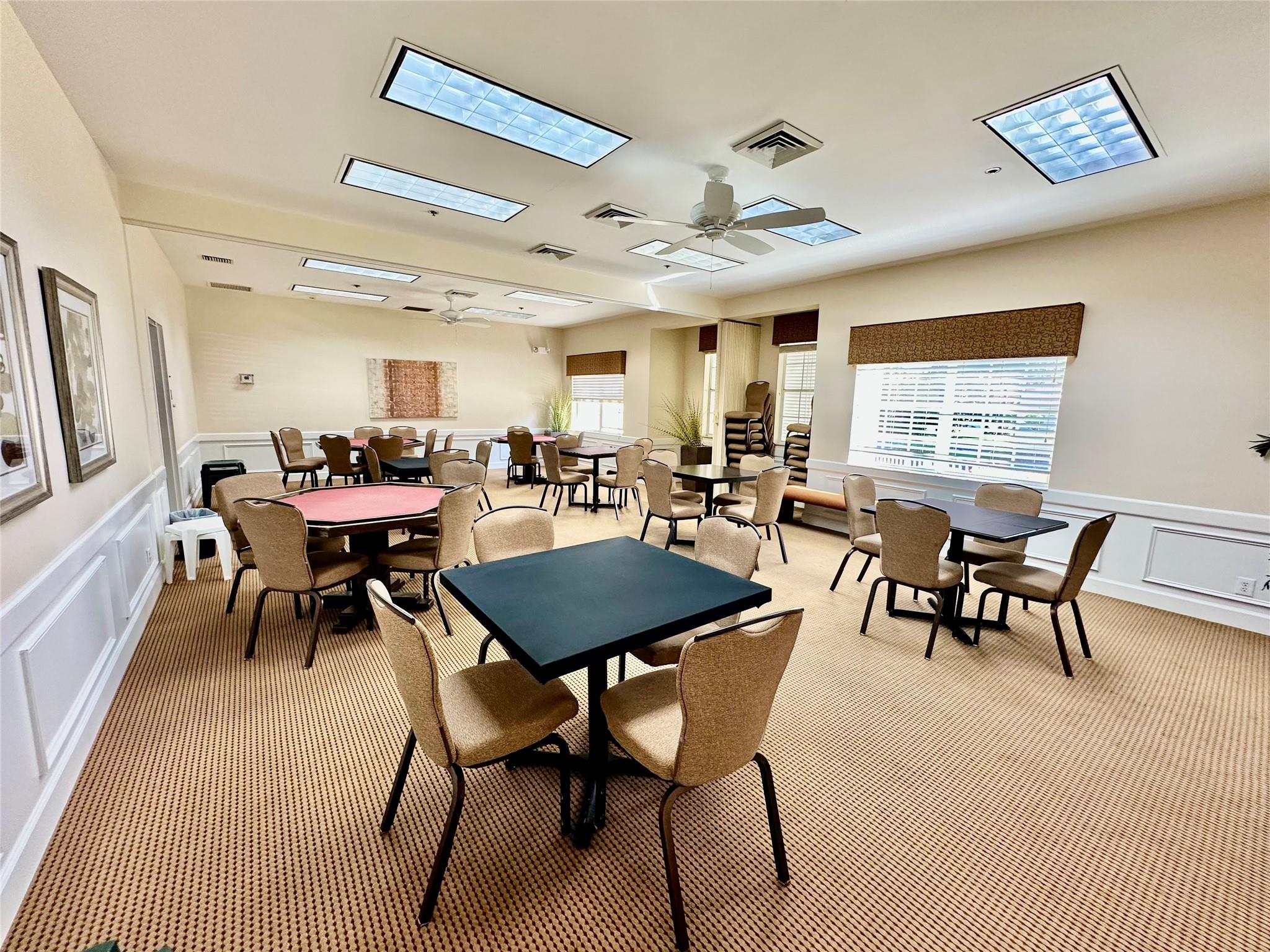 EMERALD POINTE - Residential