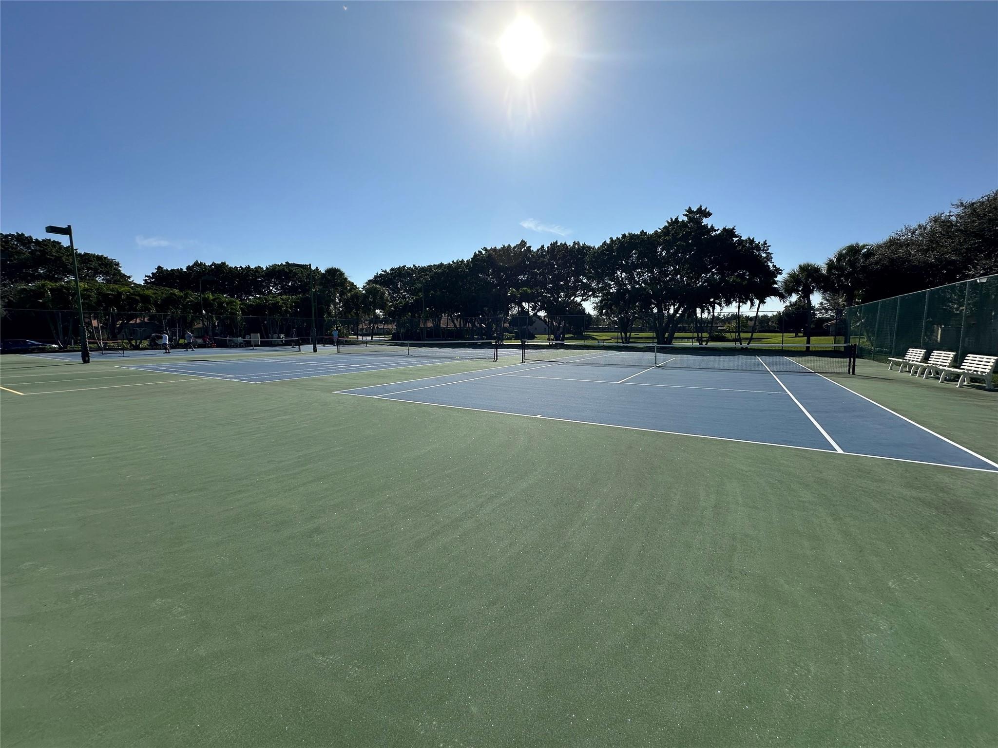 EMERALD POINTE - Residential