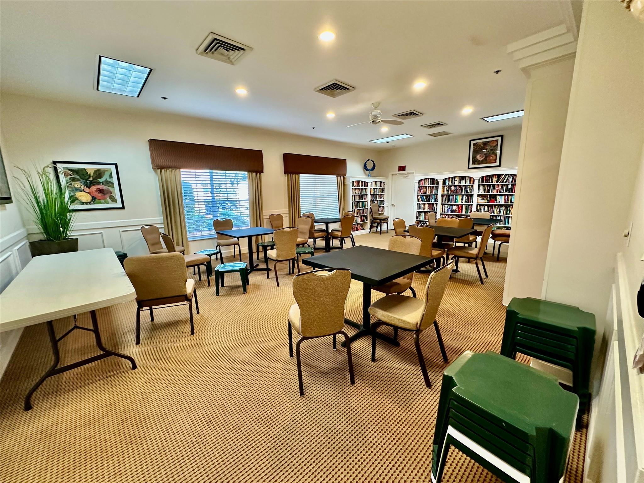 EMERALD POINTE - Residential