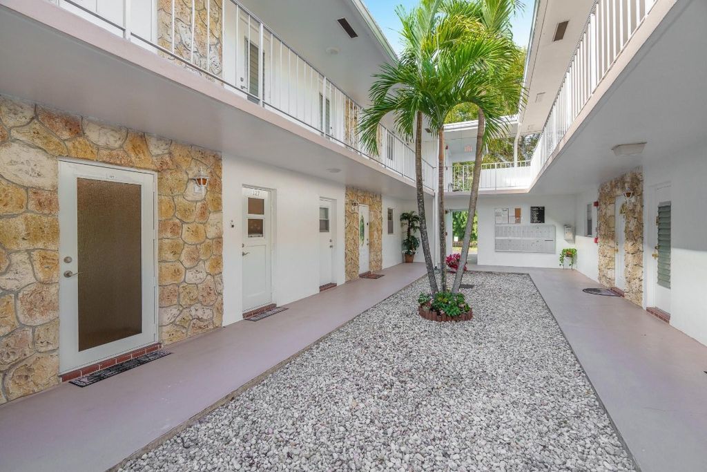 Photo of 2501 W Golf Boulevard #127, Pompano Beach, FL 33064 (MLS # F10414381)