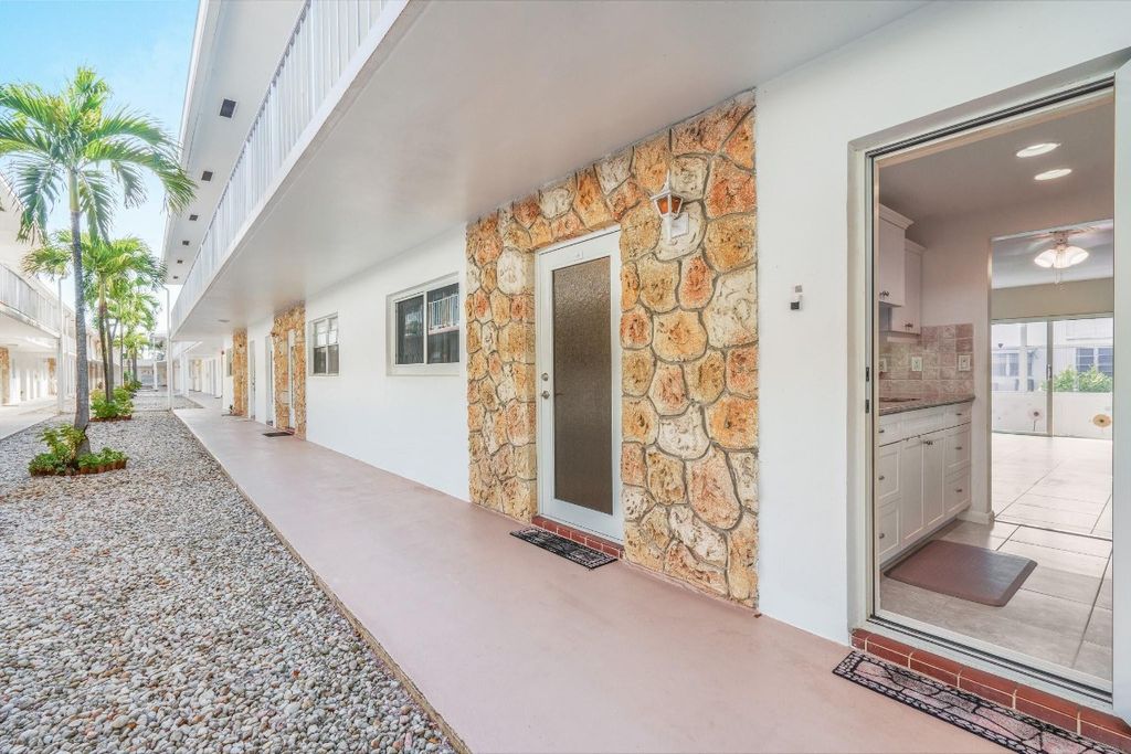 Photo of 2501 W Golf Boulevard #127, Pompano Beach, FL 33064 (MLS # F10414381)