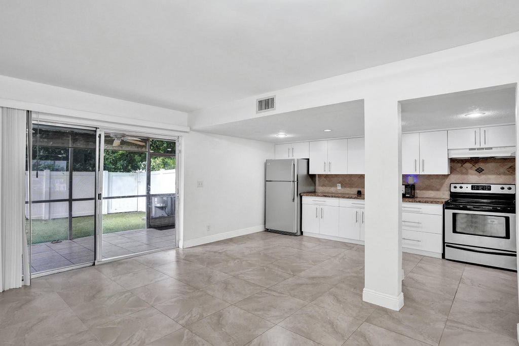 Photo of 8091 NW 12TH Street #H, Margate, FL 33063 (MLS # B26076977)