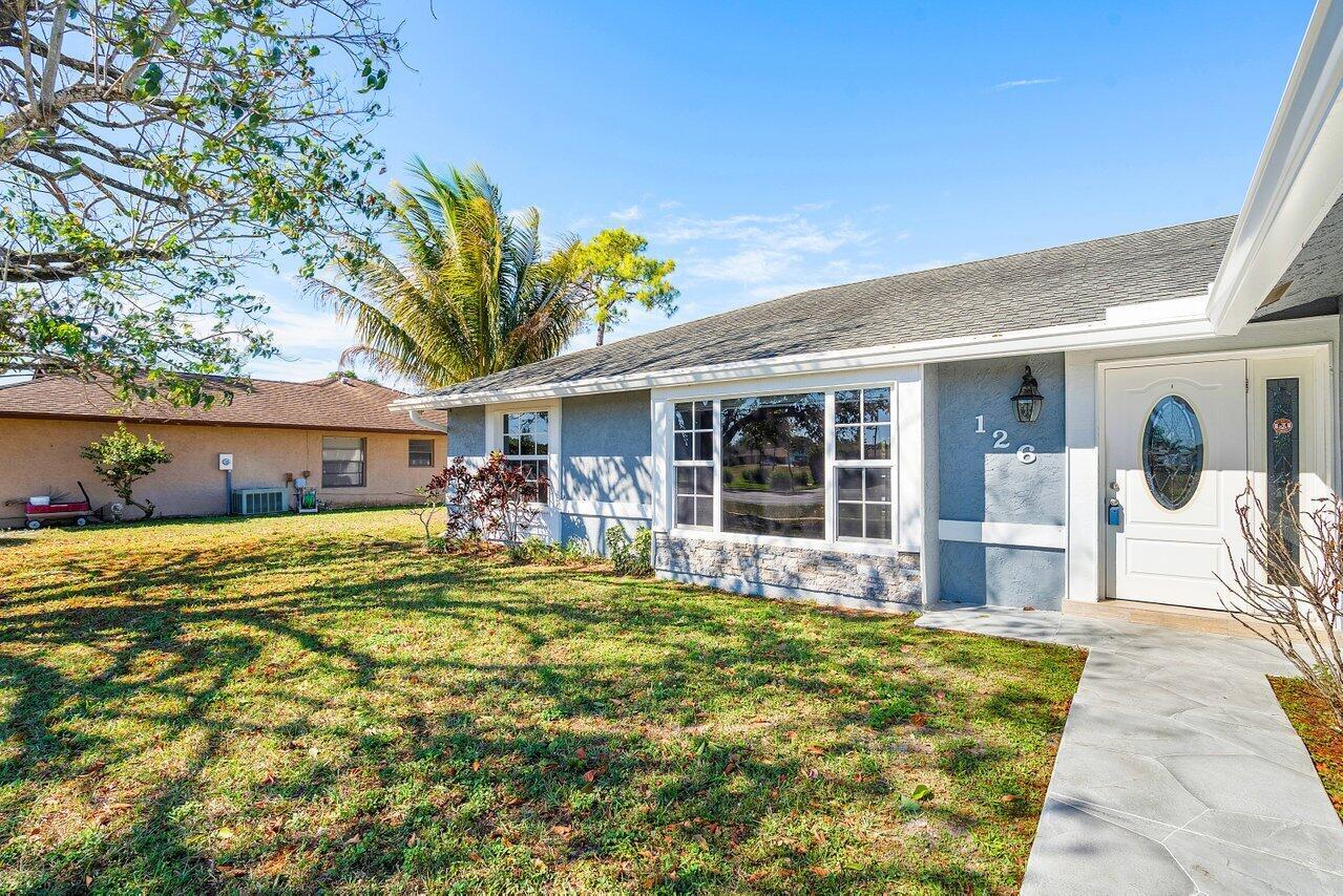 126 La Mancha Avenue