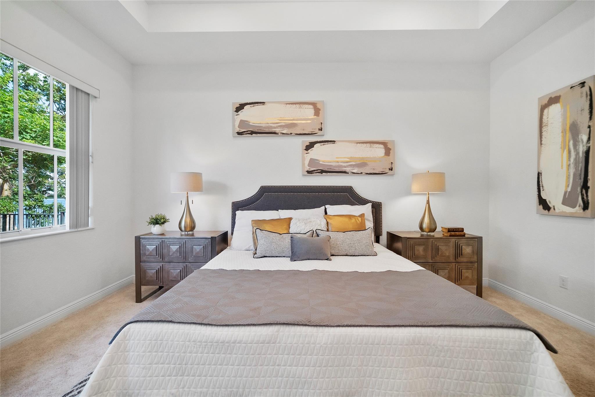 MiraLago - Residential