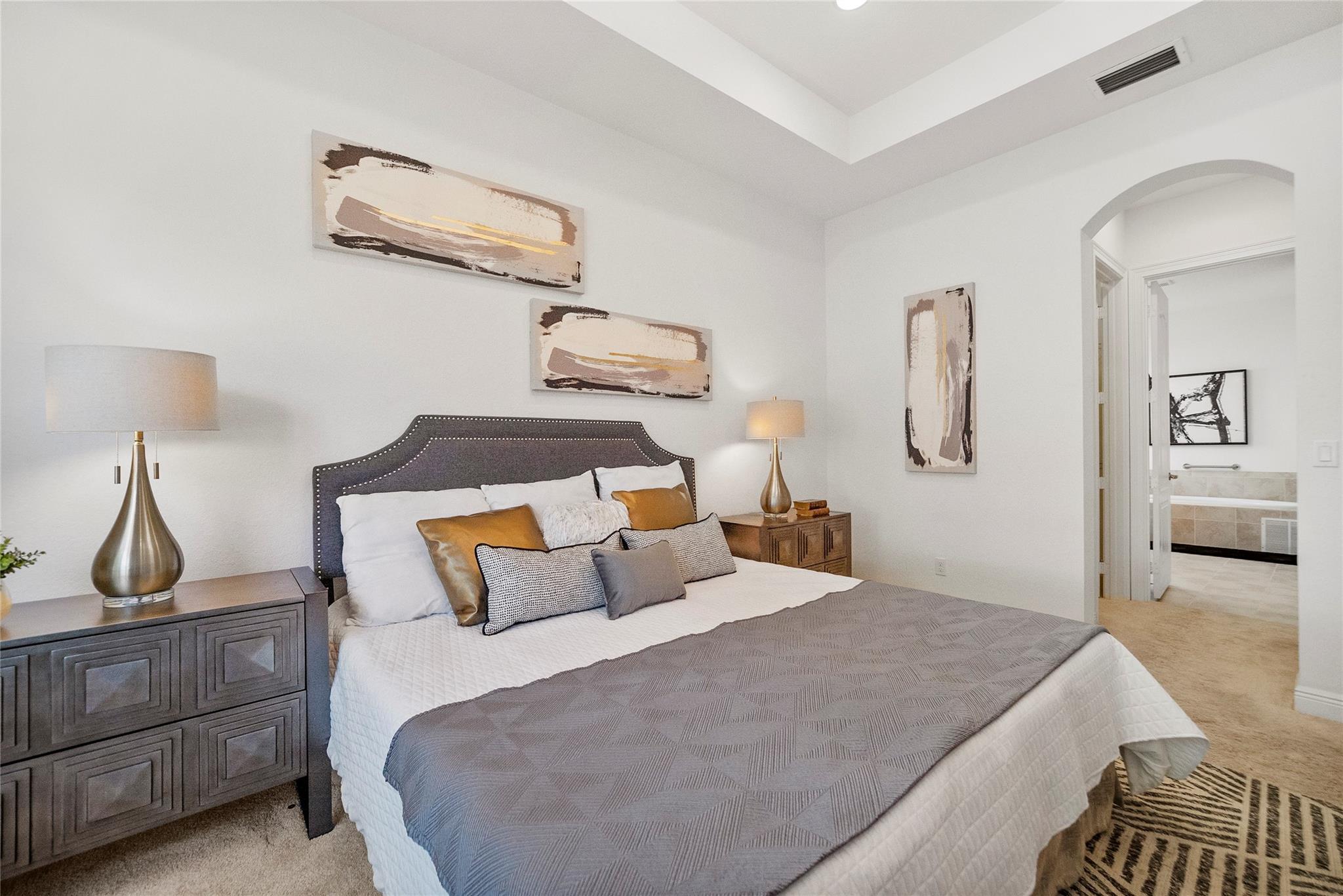 MiraLago - Residential