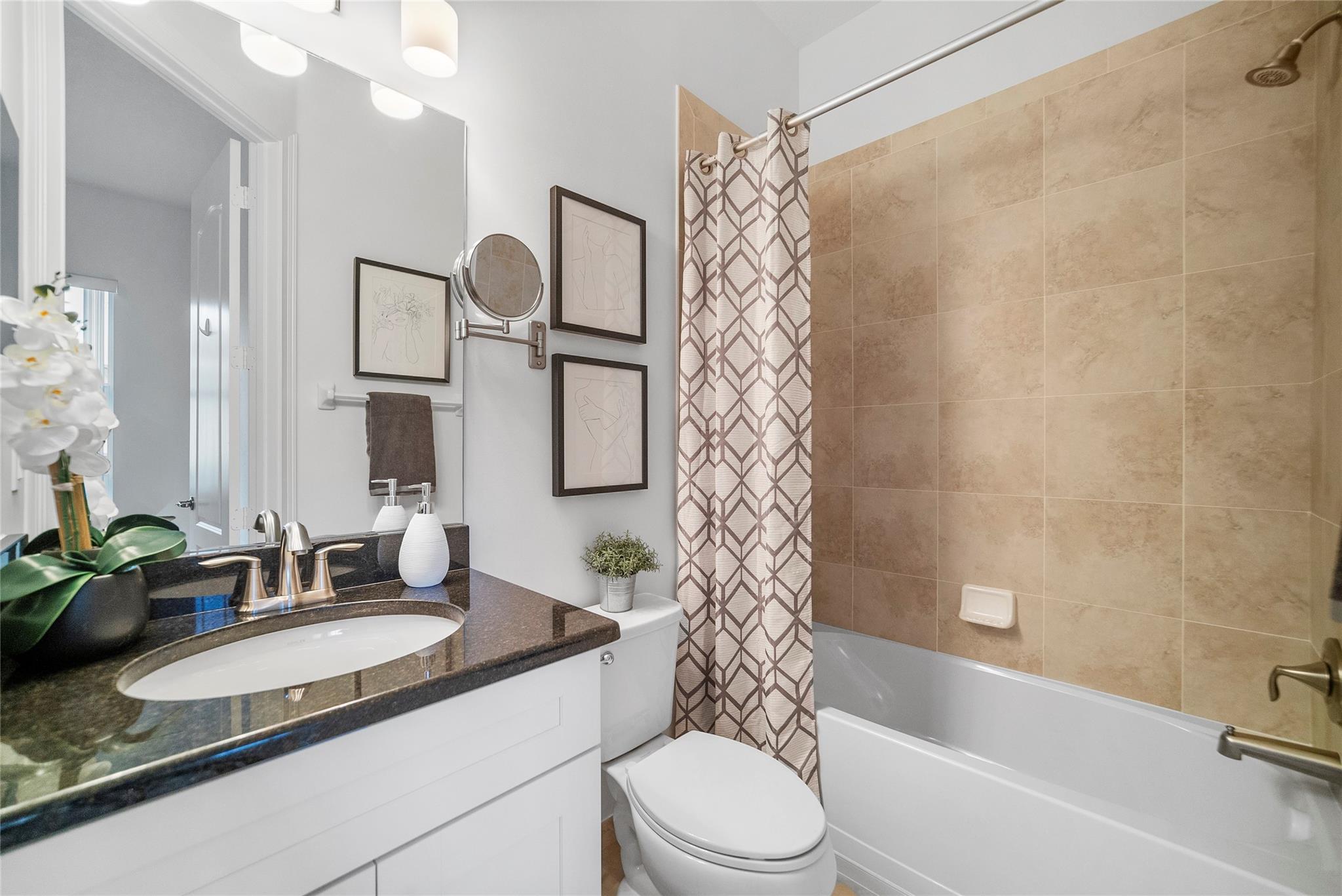 MiraLago - Residential