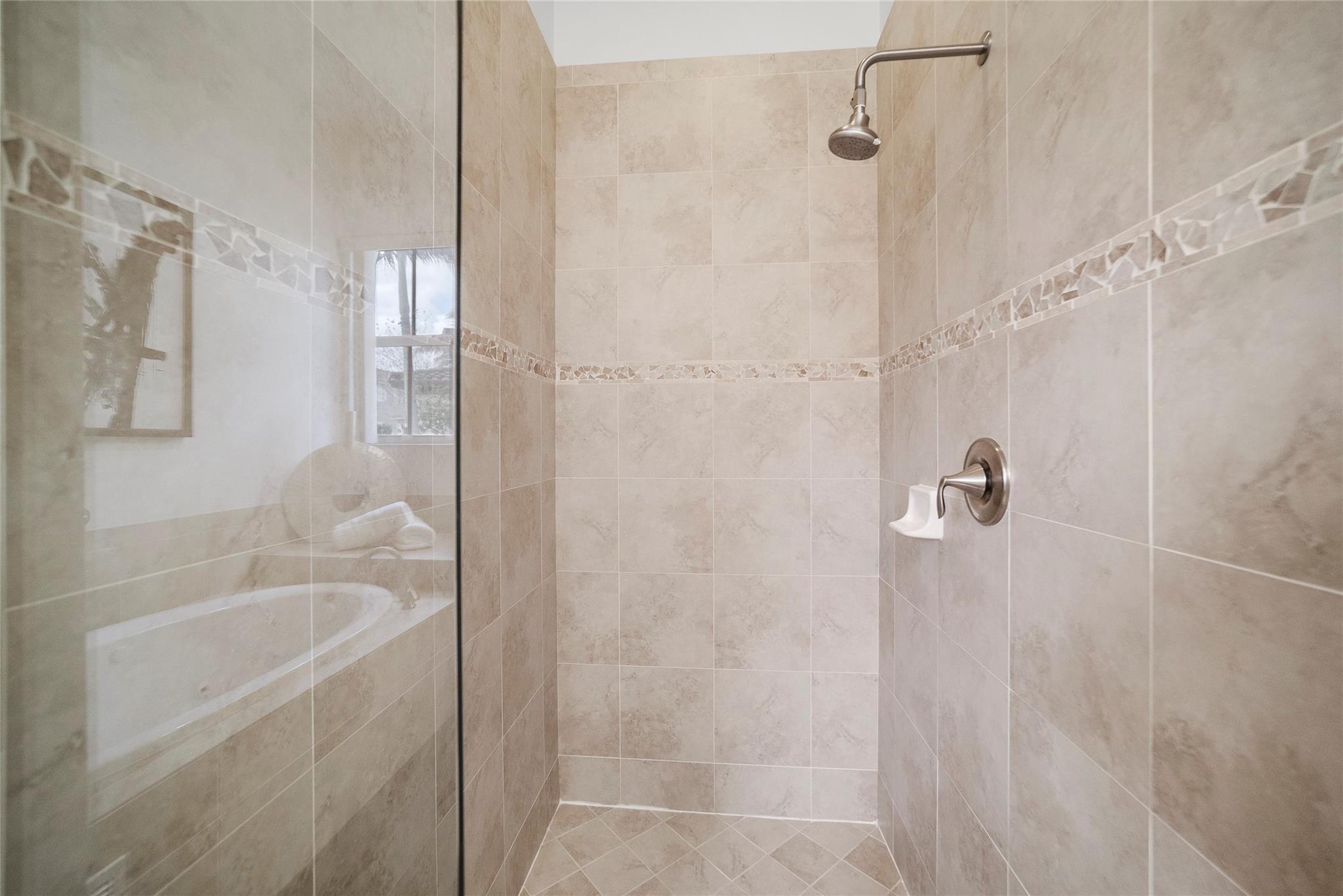 MiraLago - Residential