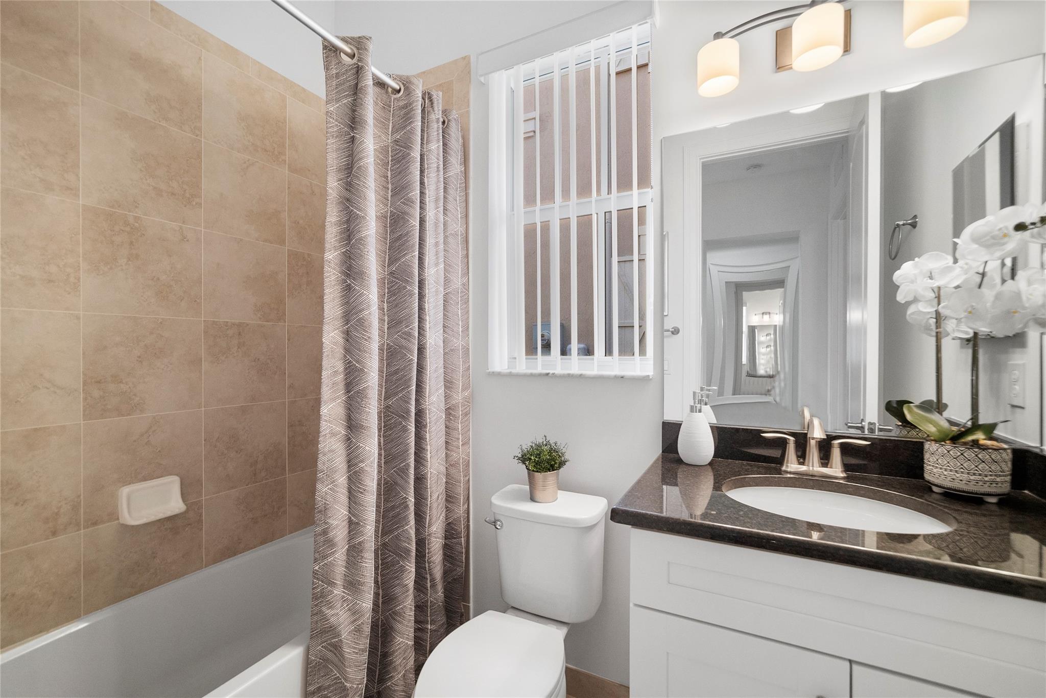 MiraLago - Residential