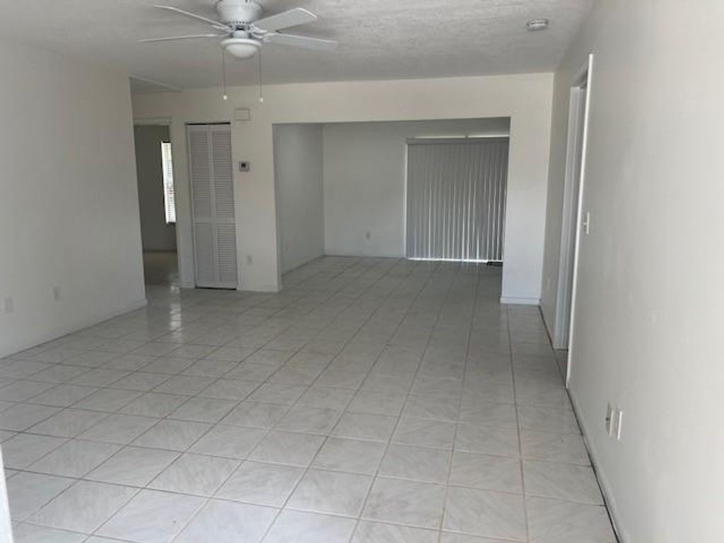 Photo of 822 N D Street, Lake Worth Beach, FL 33460 (MLS # F10428355)