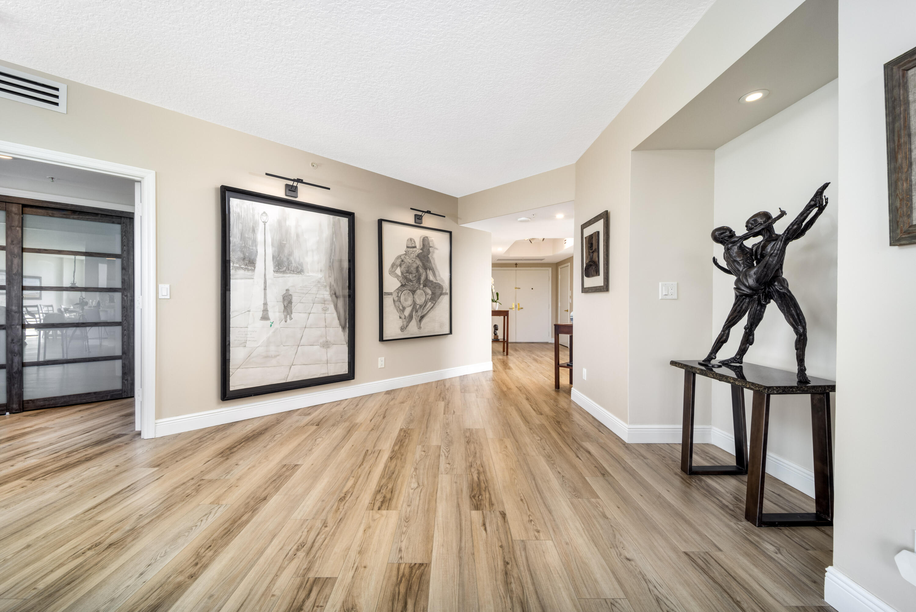 REGENCY ISLAND DUNES CONDOMINIUM - Residential