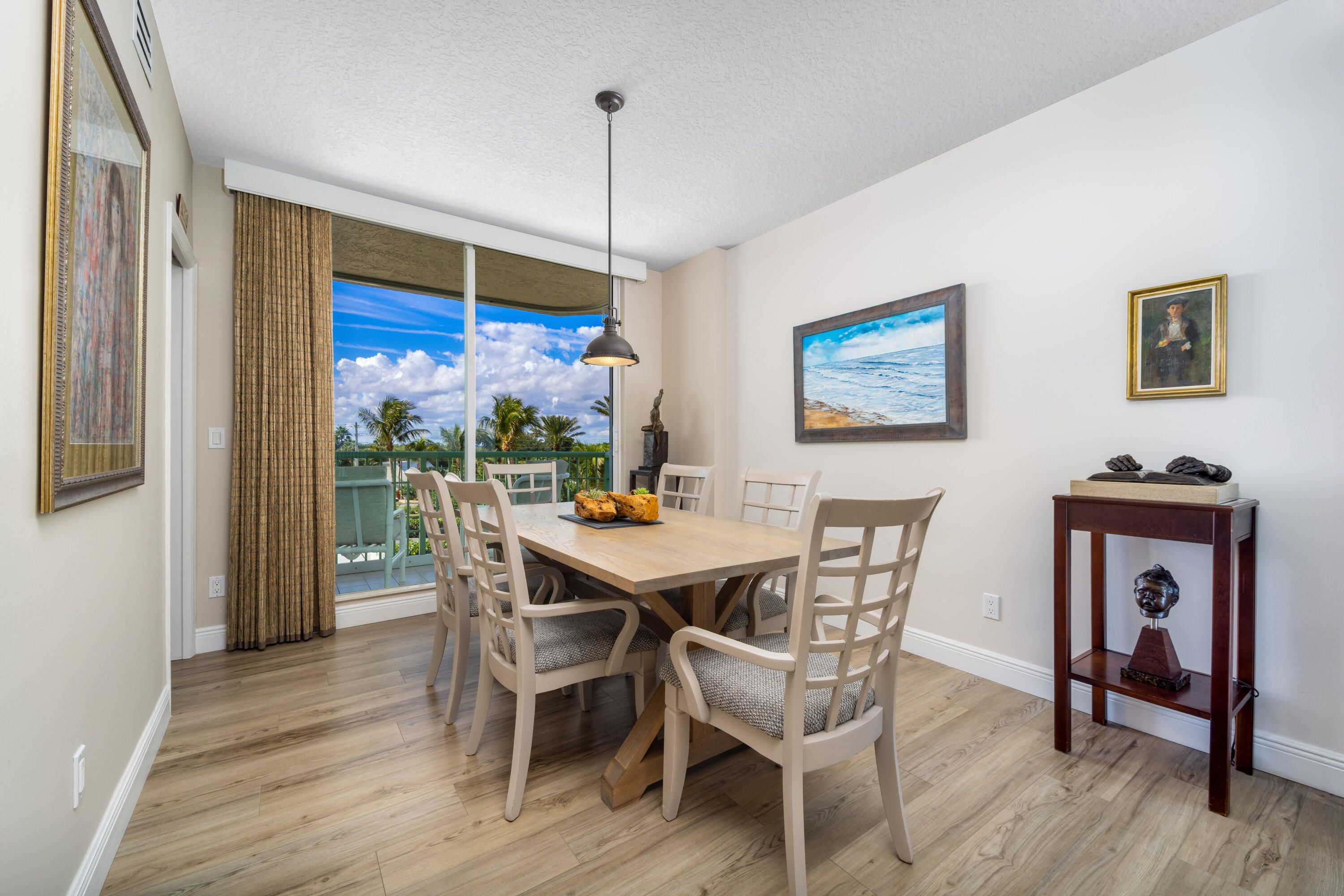 REGENCY ISLAND DUNES CONDOMINIUM - Residential