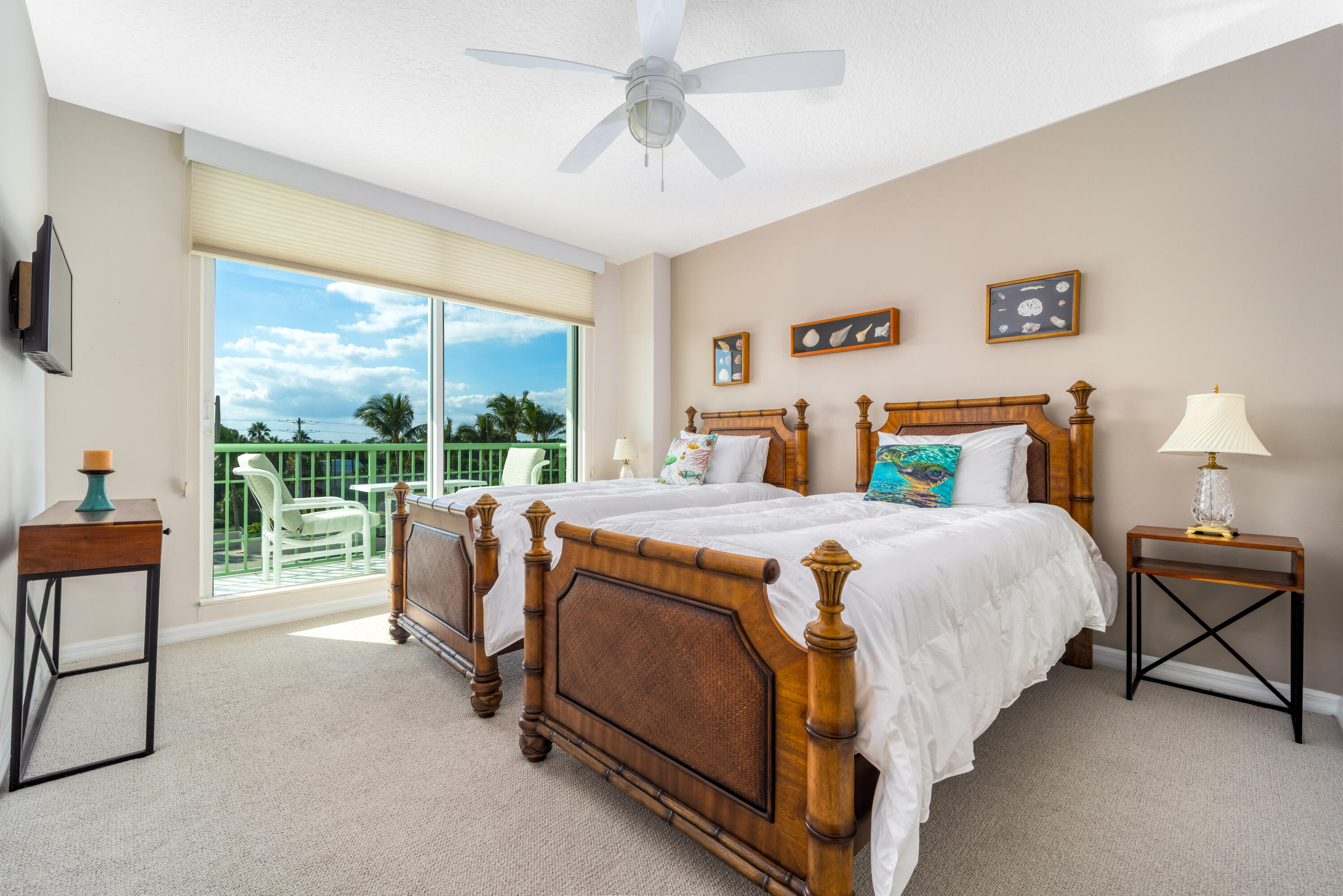 REGENCY ISLAND DUNES CONDOMINIUM - Residential