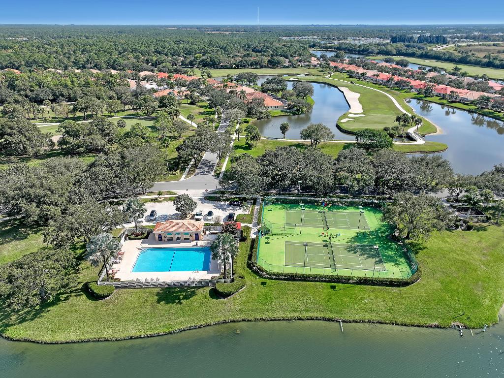 The Florida Club - Residential