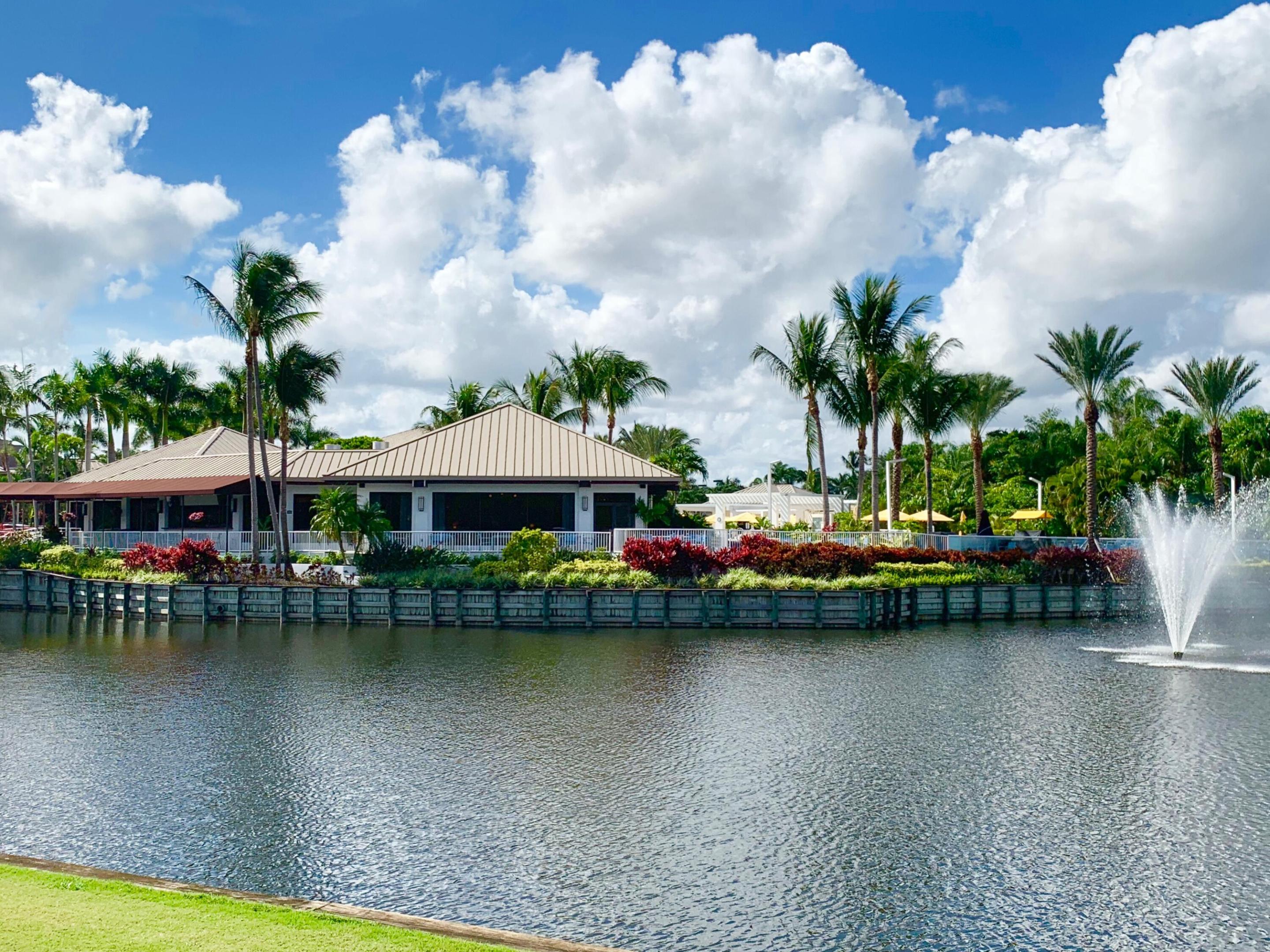 ST ANDREWS COUNTRY CLUB - Residential