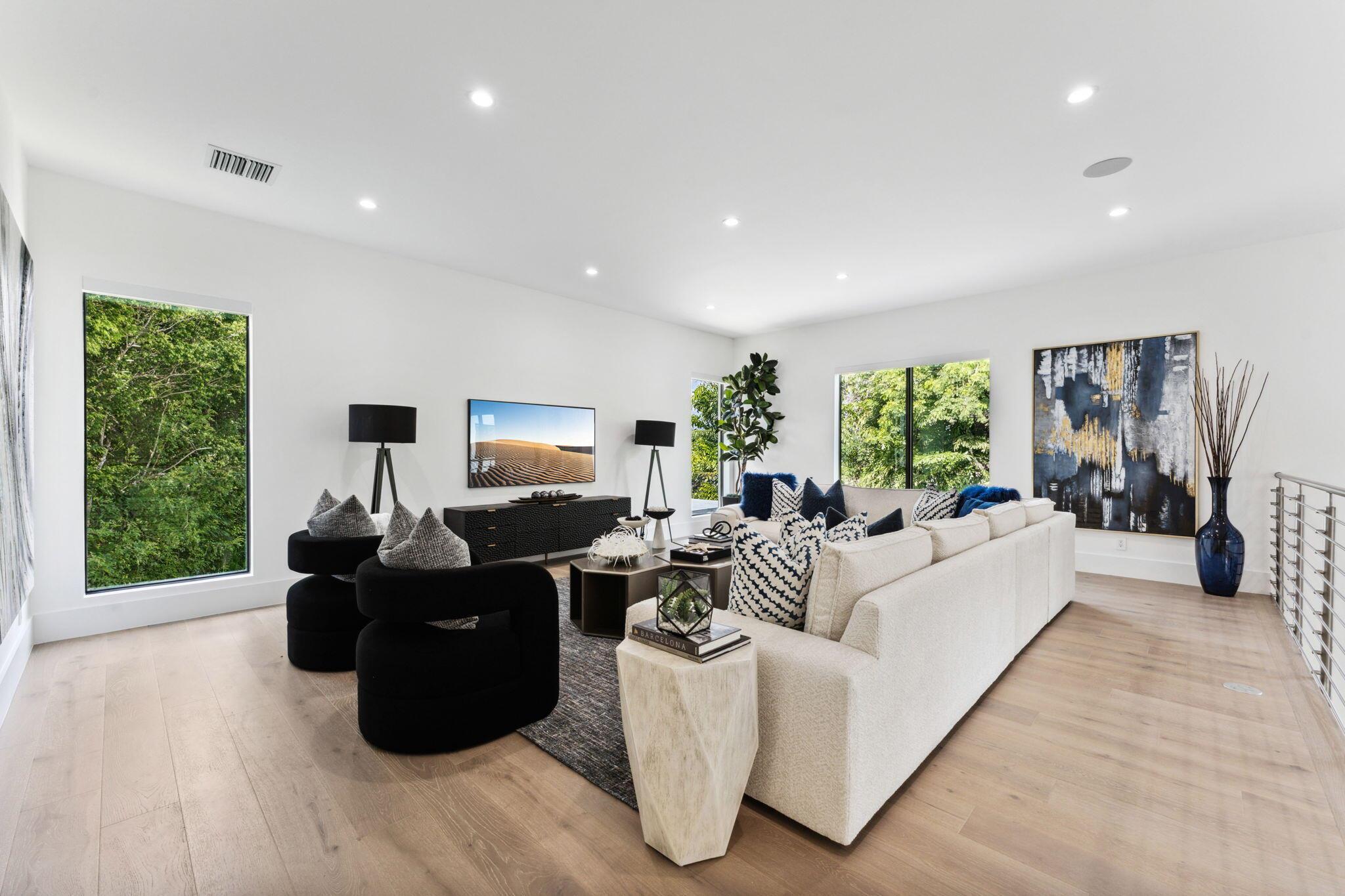 ST ANDREWS COUNTRY CLUB - Residential