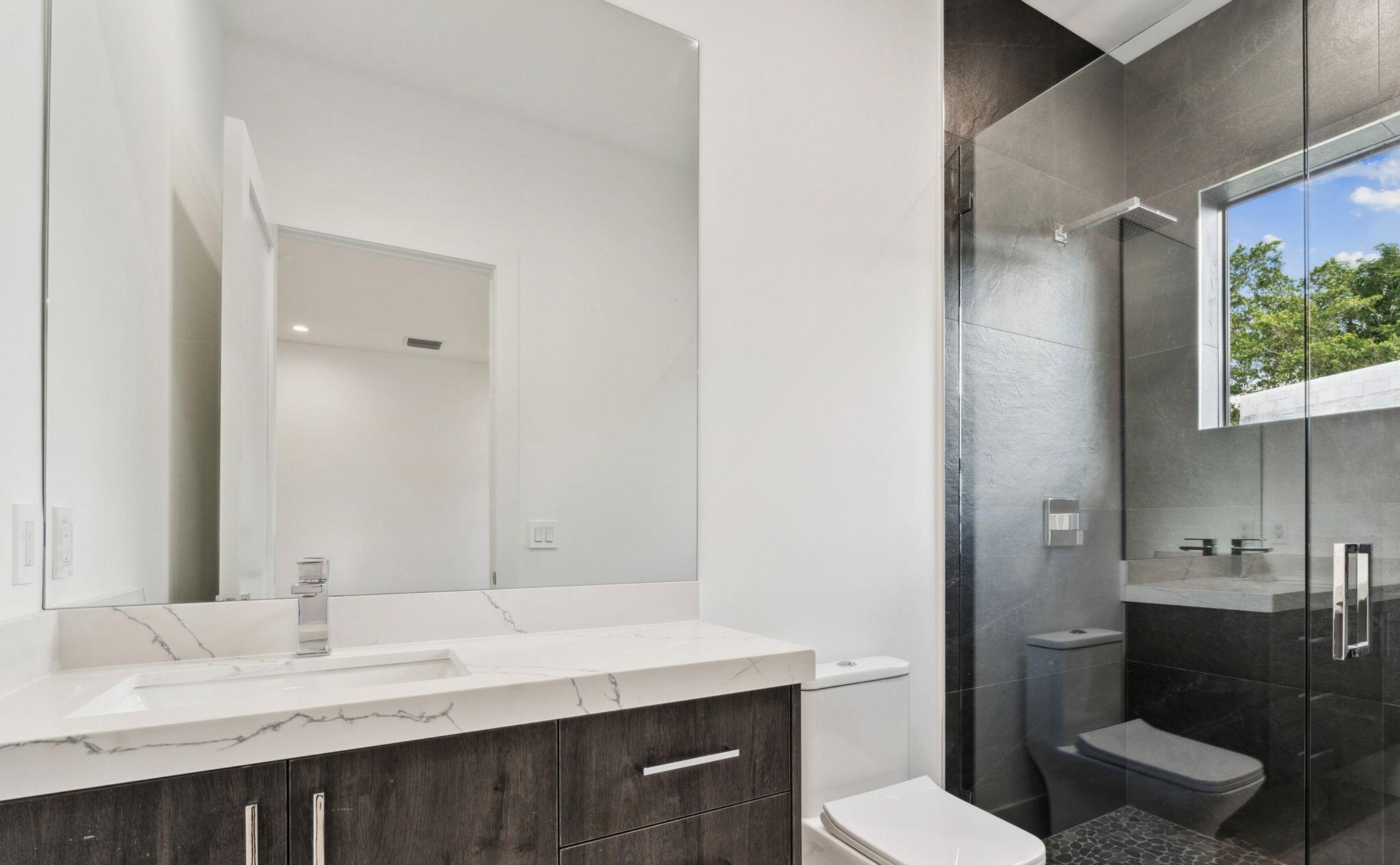 ST ANDREWS COUNTRY CLUB - Residential