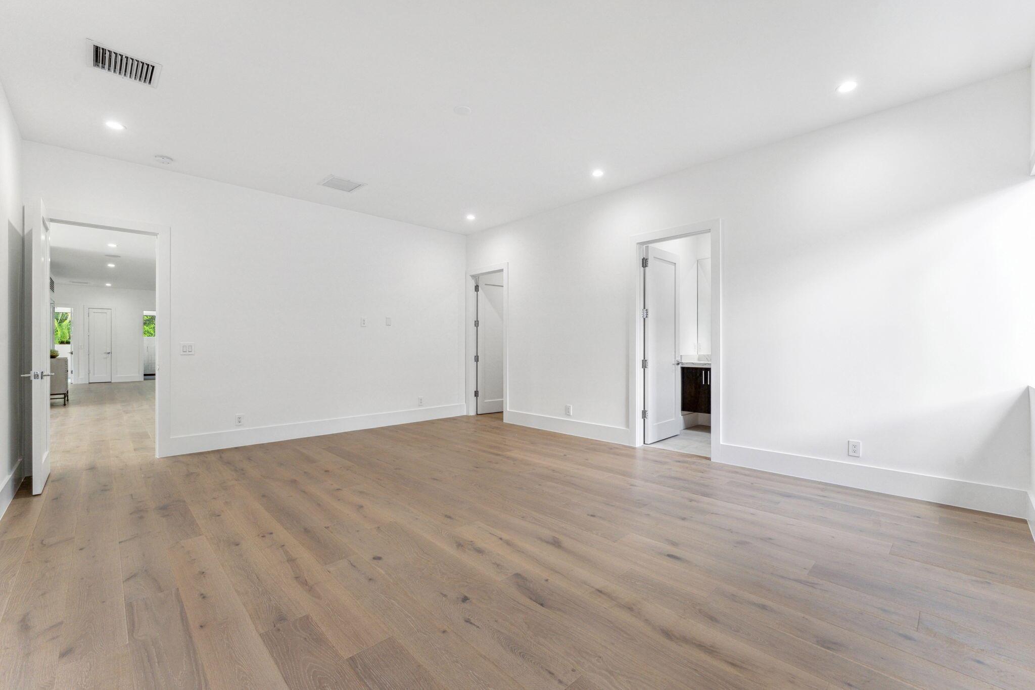 ST ANDREWS COUNTRY CLUB - Residential