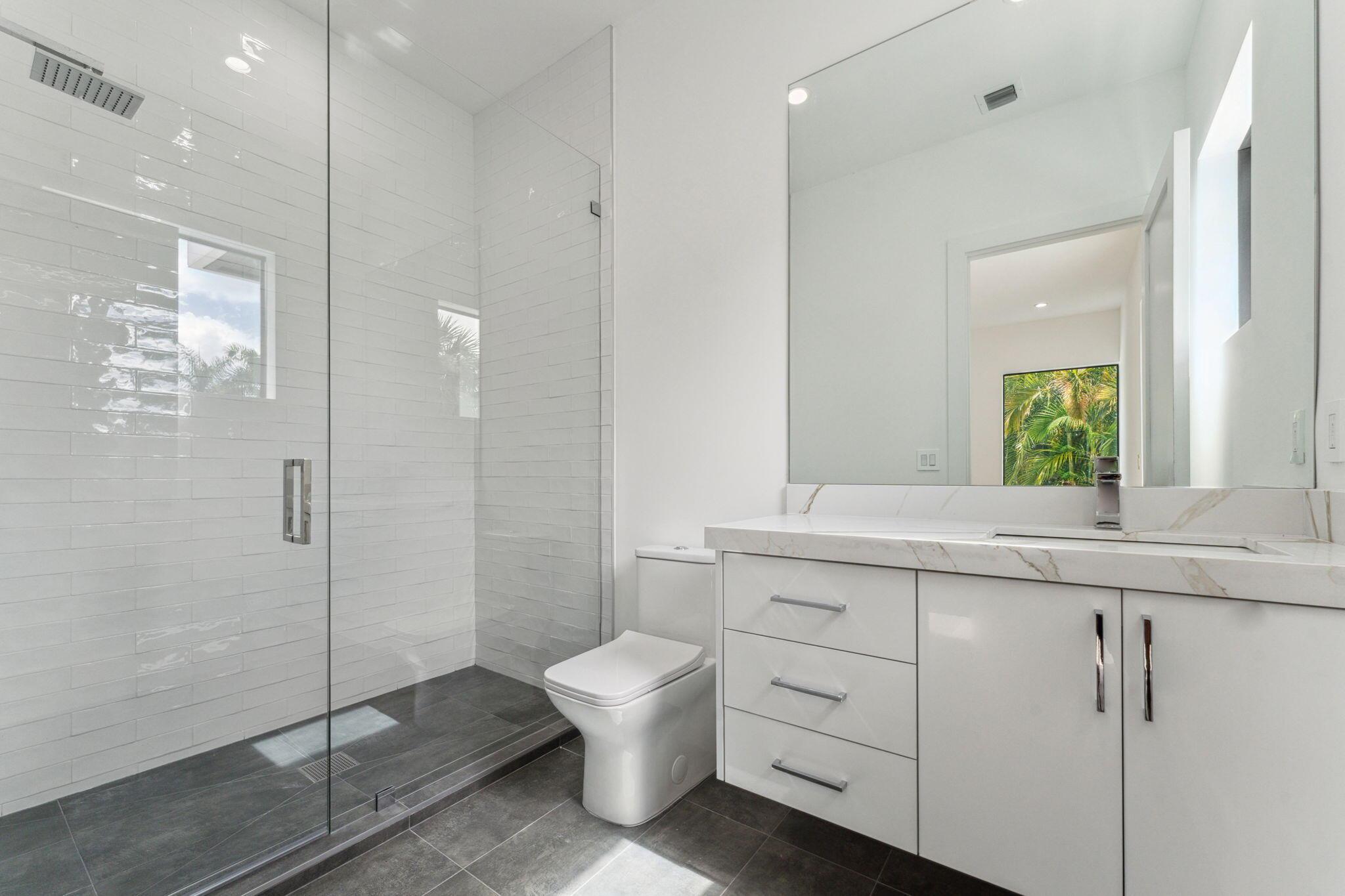 ST ANDREWS COUNTRY CLUB - Residential