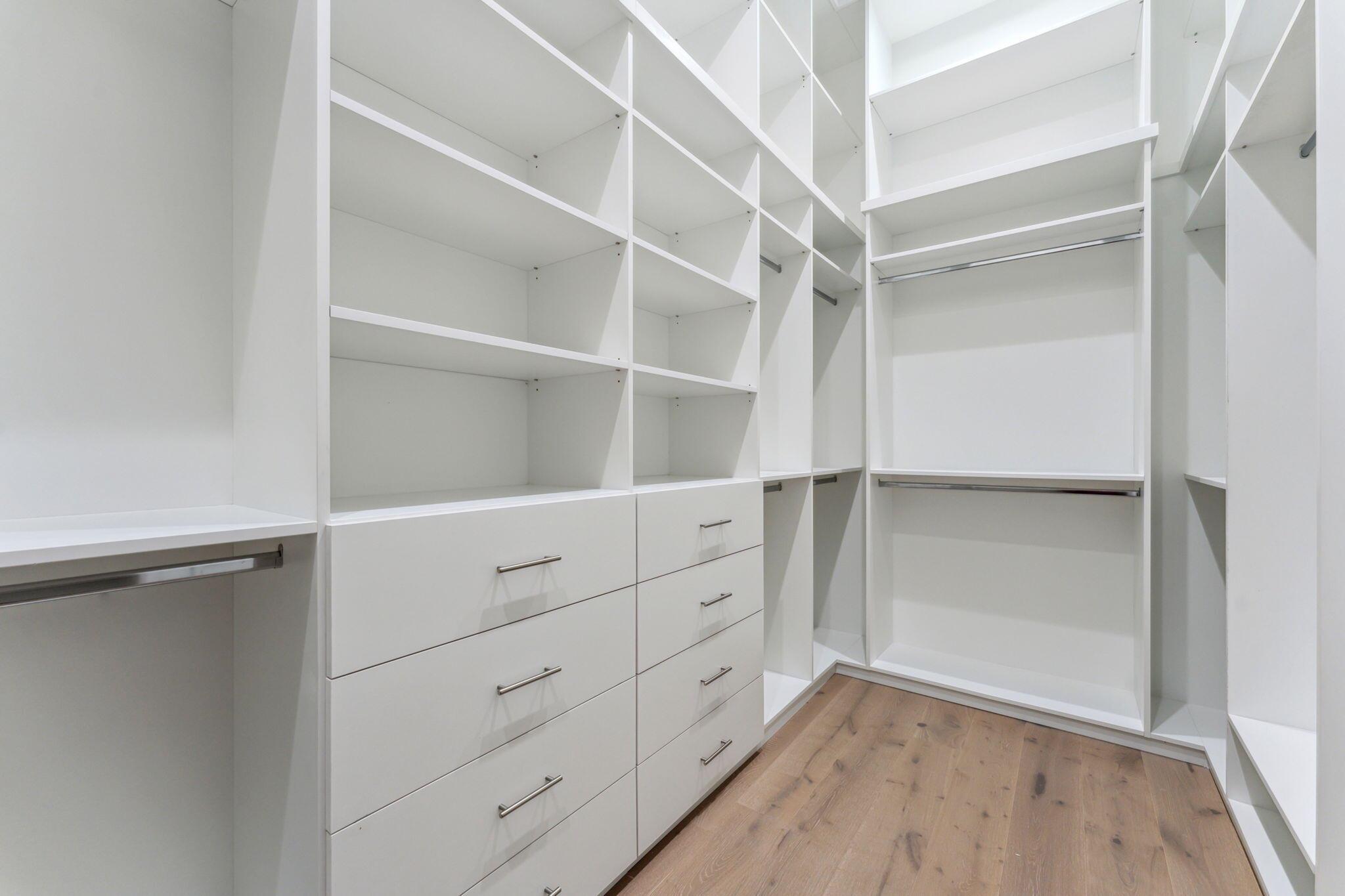 ST ANDREWS COUNTRY CLUB - Residential