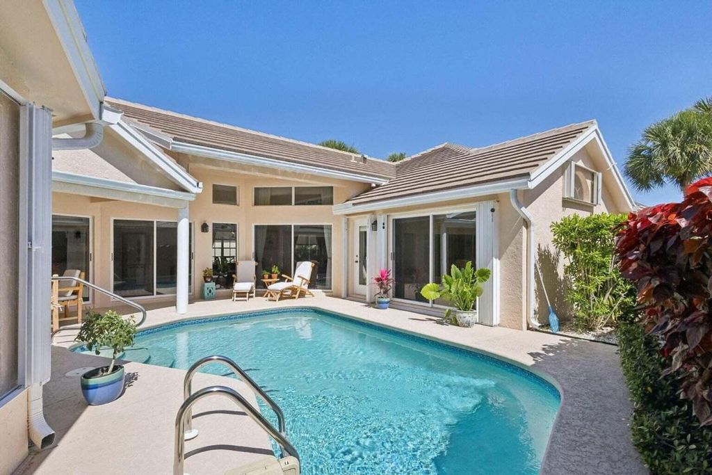 Photo of 16481 Riverwind Court, Jupiter, FL 33477 (MLS # R11090471)