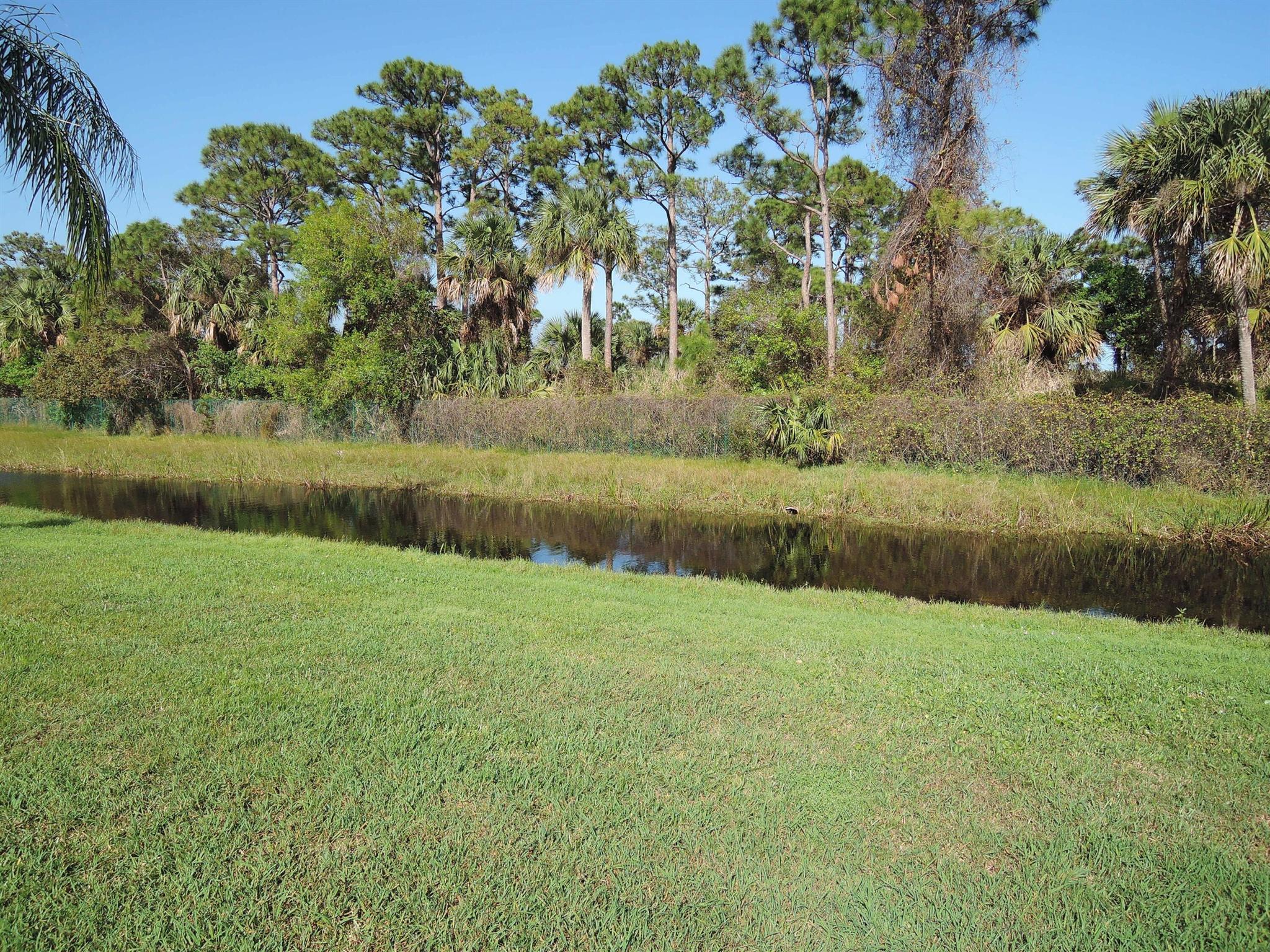 Fort Pierce, Florida 34982, United States, 2 Bedrooms Bedrooms, ,2 BathroomsBathrooms,Residential,Active,209659