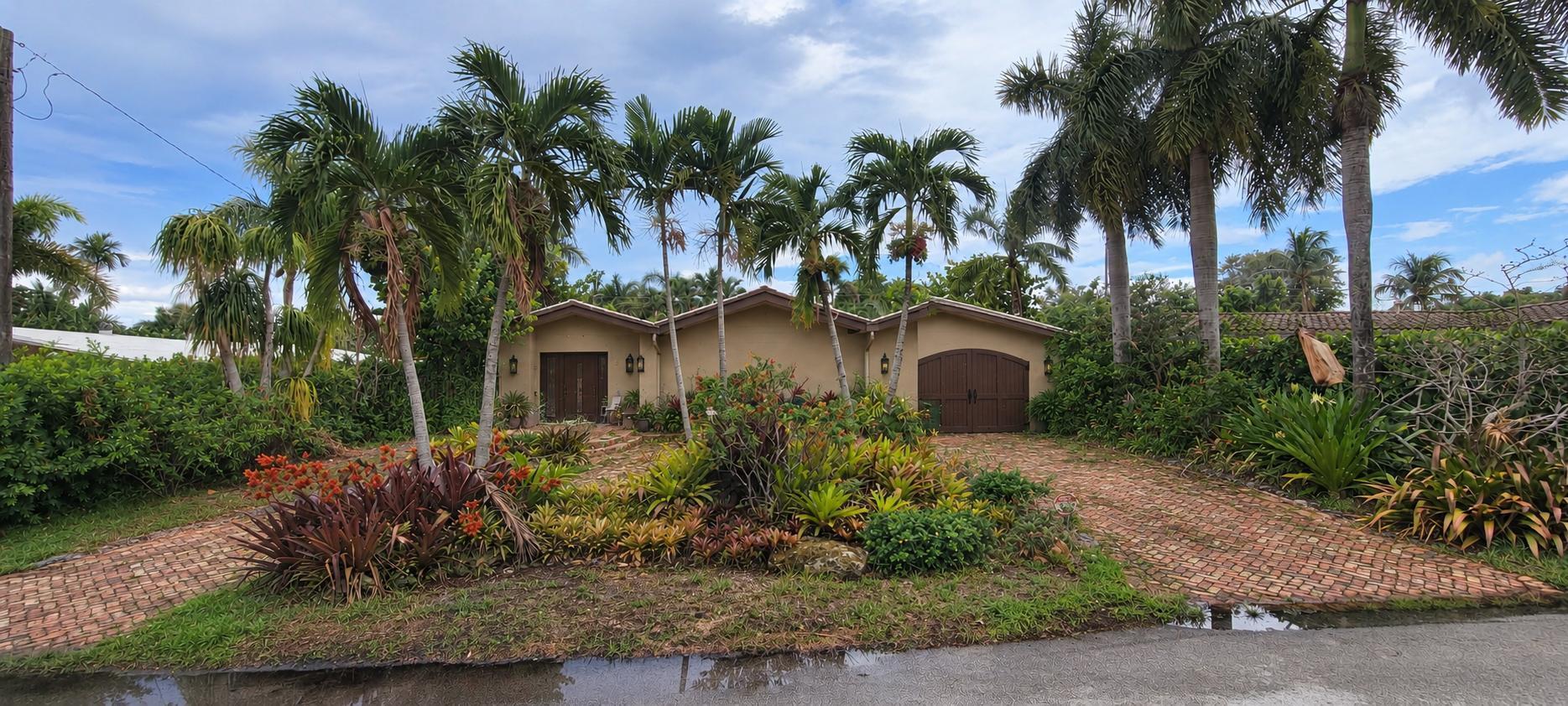2060 NE 55TH Street