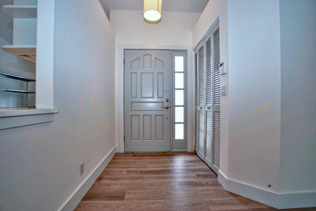 Photo of 73 Admirals Court, Palm Beach Gardens, FL 33418 (MLS # R11051547)