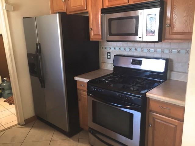 Park Ridge 48-6 B - Residential Lease