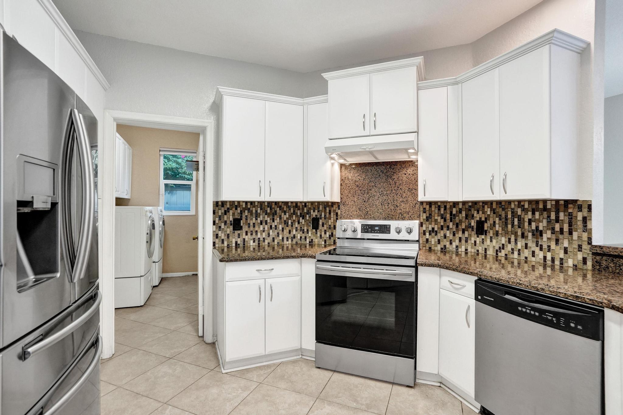 KENSINGTON - Residential