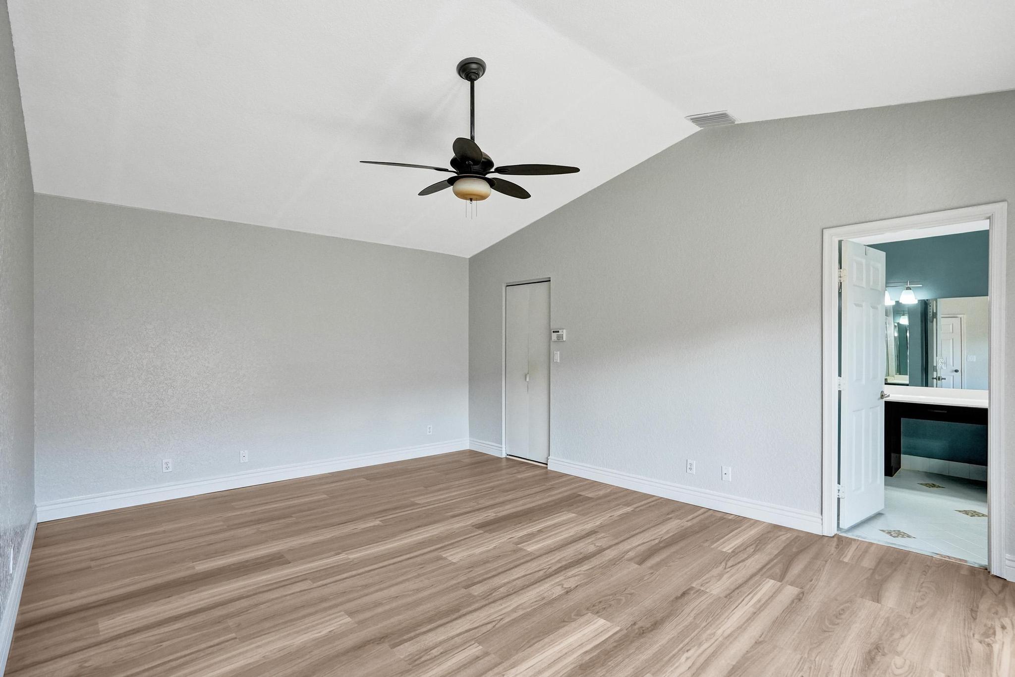 KENSINGTON - Residential