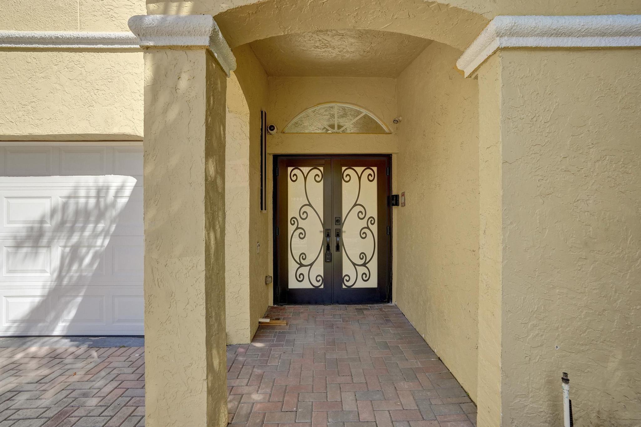 KENSINGTON - Residential