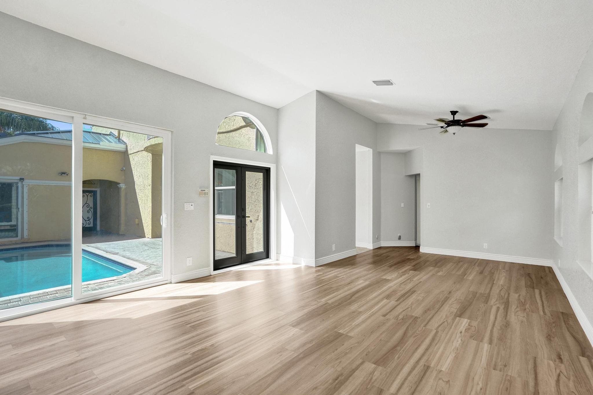 KENSINGTON - Residential