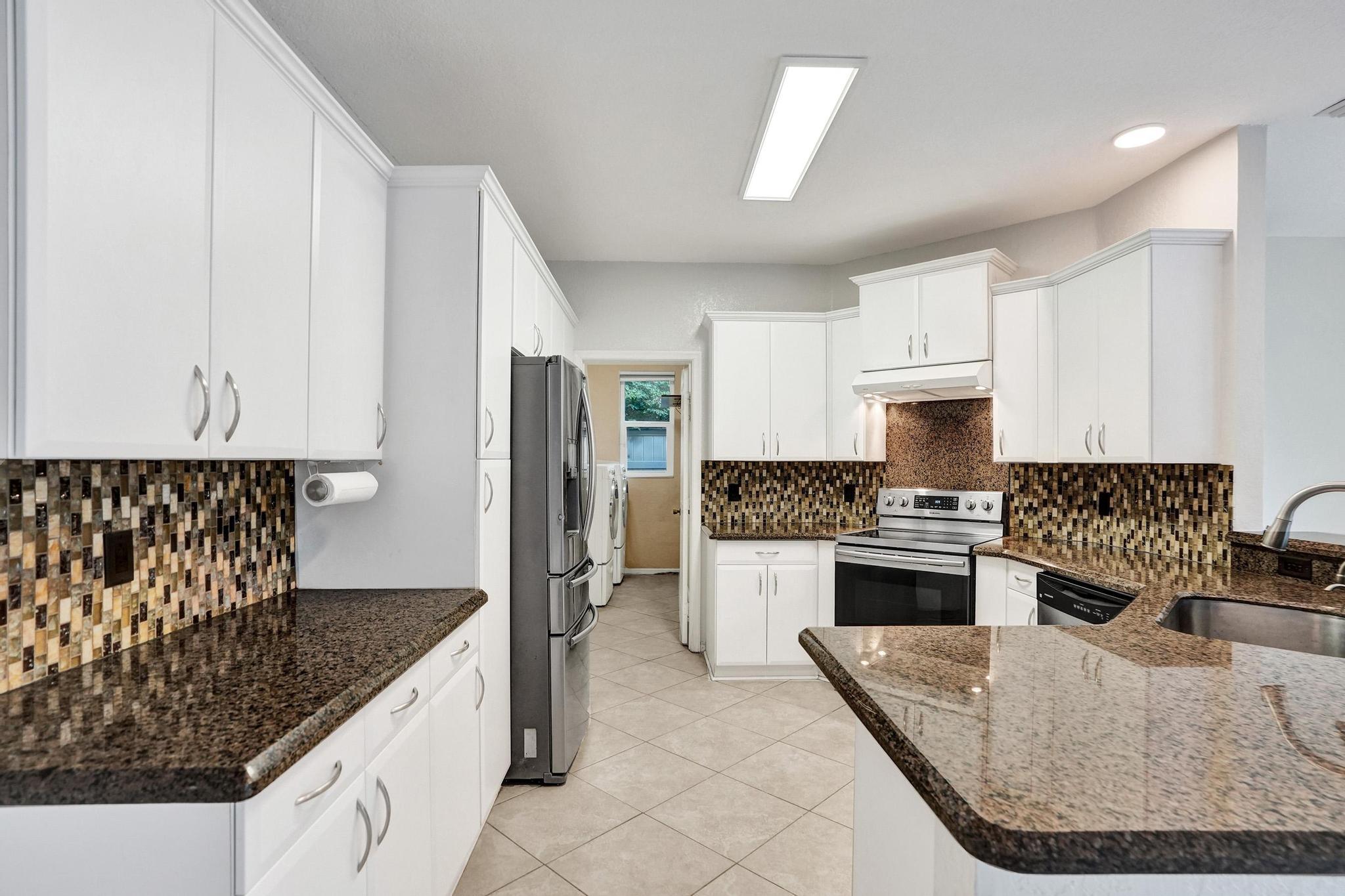 KENSINGTON - Residential