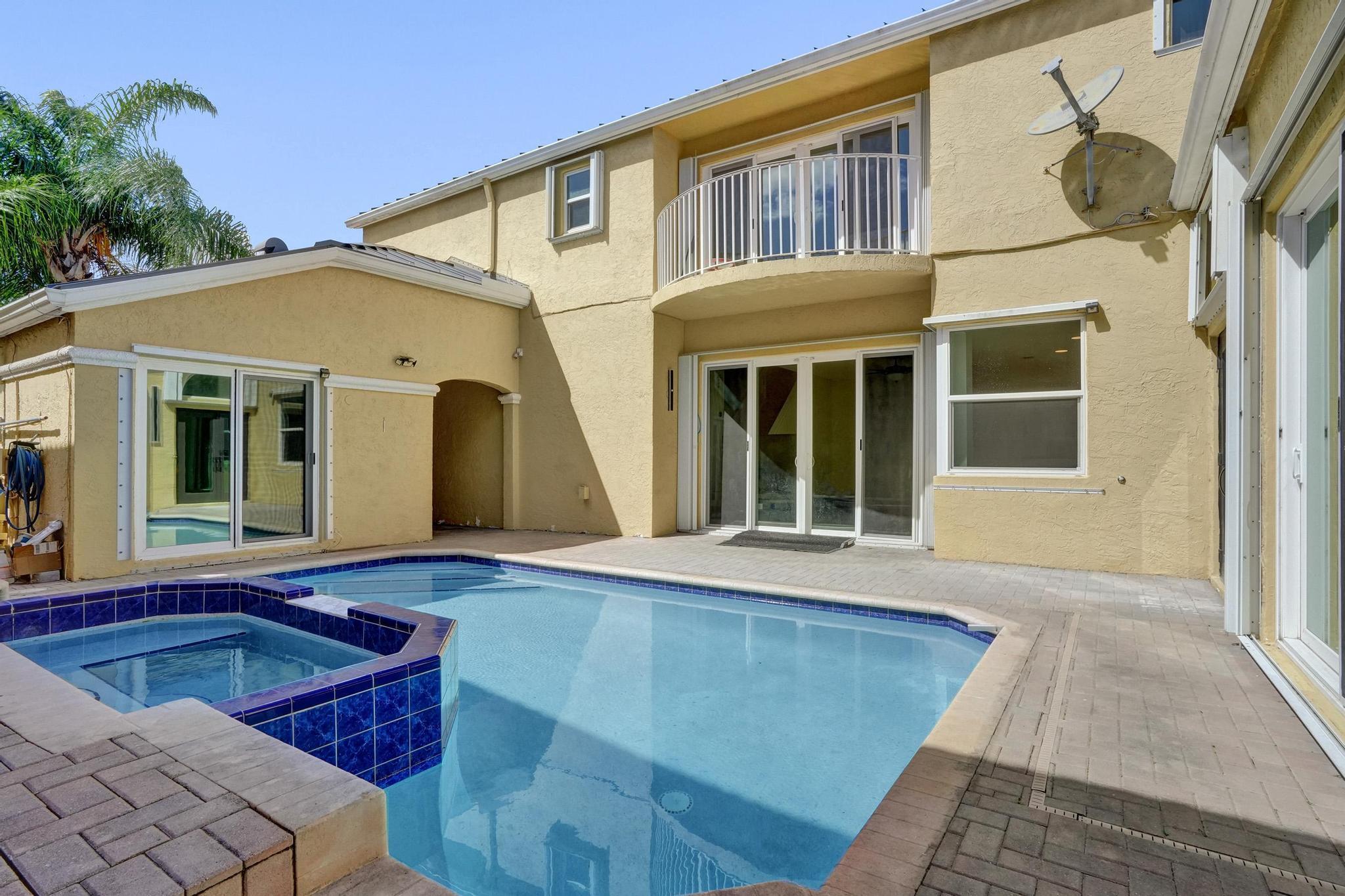 KENSINGTON - Residential