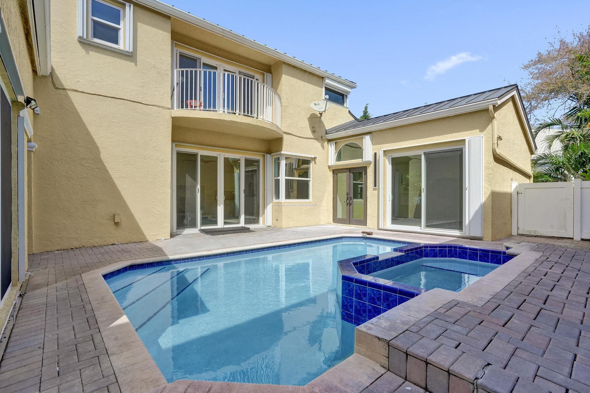 KENSINGTON - Residential