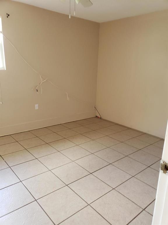 HIBISCUS PARK SEC 1 - Residential Lease